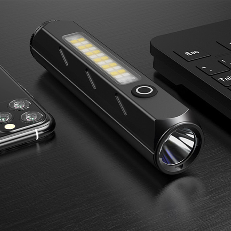 Powerful SST40 LED 21700 TYPE- - Edc (Every Day Carry บทวิจารณ์และราคา
