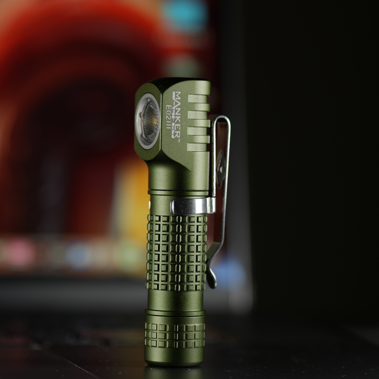 Mankerlight E02 III 560 Lumens - Edc Everyday Carry Gear บทวิจารณ์และราคา